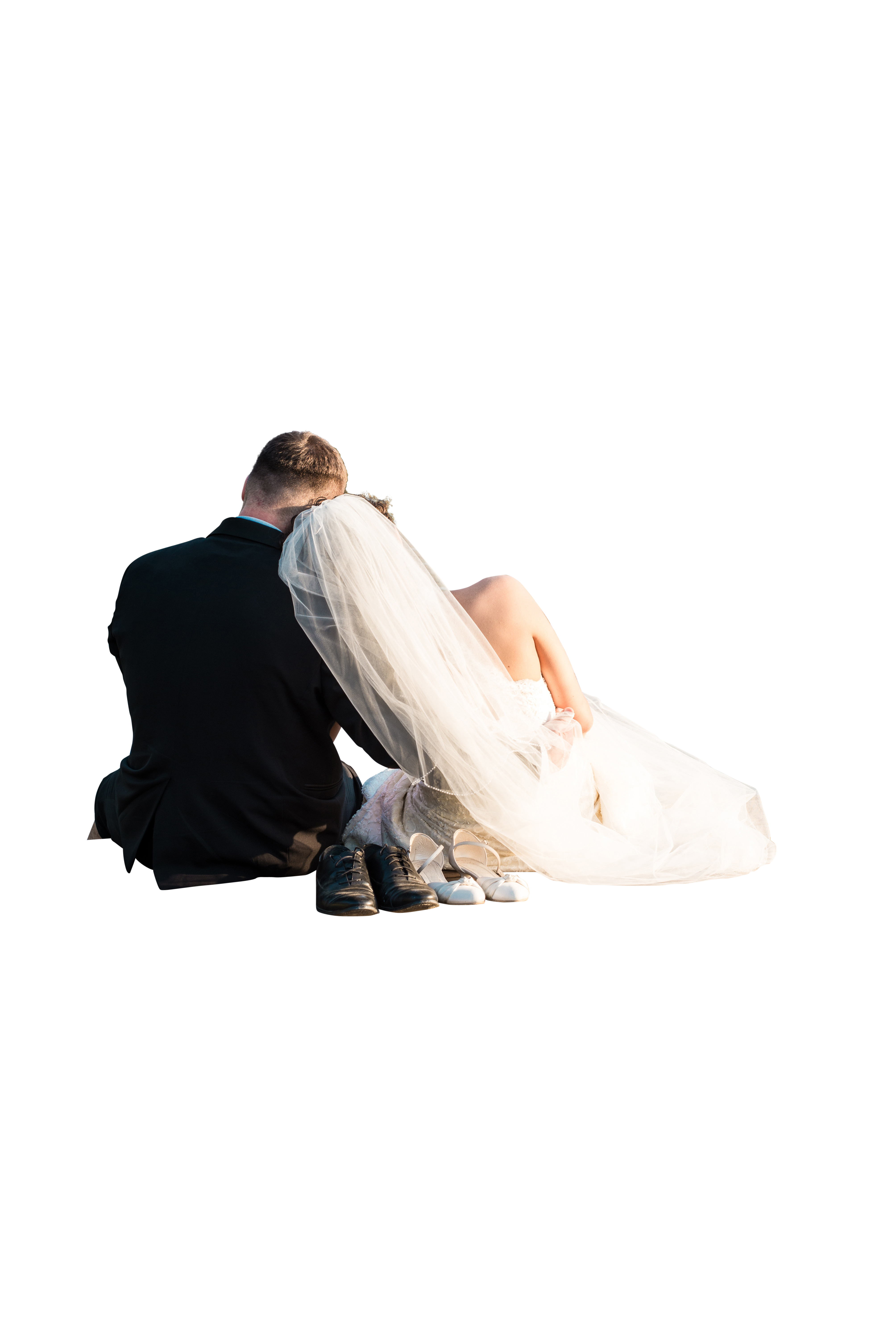 A Man And Woman Sitting On The Ground PNG